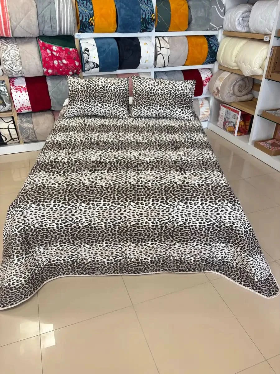 Çift Kişilik Battal Boy Pamuklu Yatak Örtüsü & Pike Takımı - LEOPAR